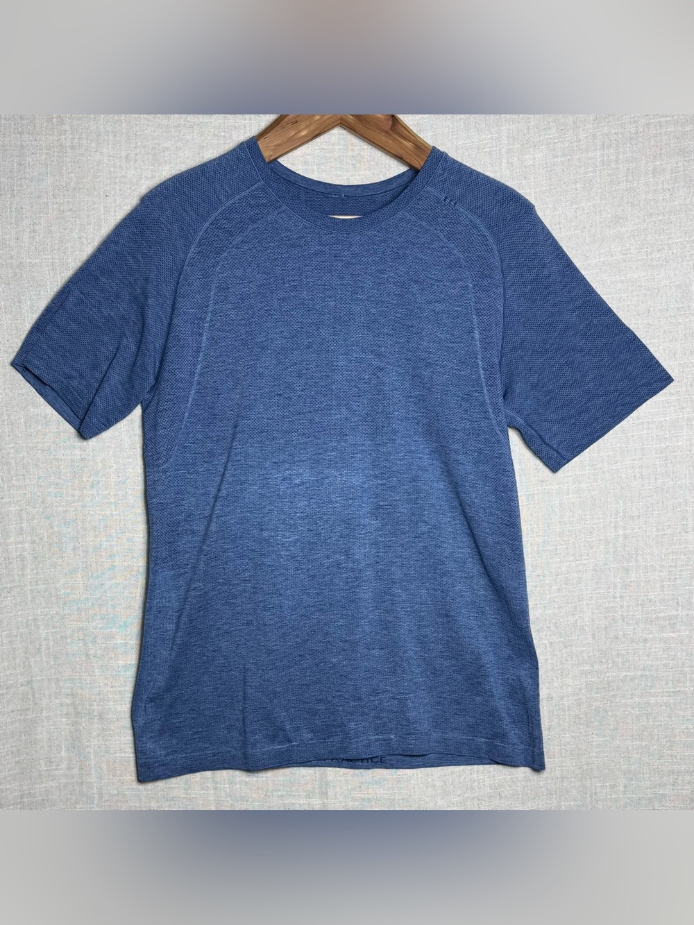 Lululemon Men's Metal Vent Tech 2.0 Short Sleeve Tee Heathered Blue L